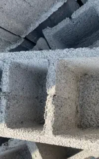 بلوک سیمانی ۴۰×۲۰ سه سوراخه ته پر درجه یک
