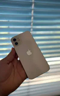 ایفون ۱۲ نرمال