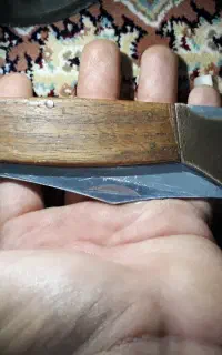 چاقو قدمت بالای بدنه چوب فوفال هندی