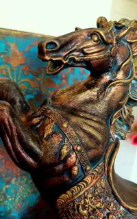 دعوت به همکار خانم جهت رنگ آمیزی مجسمه