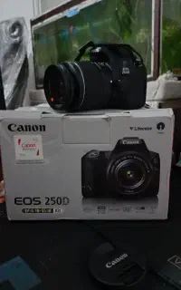 ‌دوربین عکاسی canon