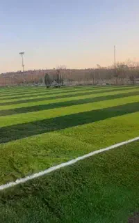 چمن مصنوعی فوتبالی