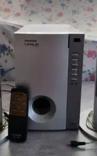 اسپیکر کامپیوتر لکسوس میکرولب