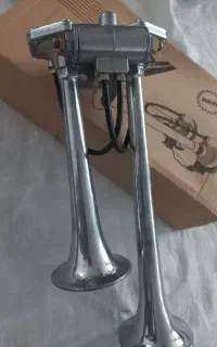 بوق بادی دوصدا