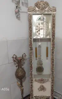 ساعت ایستاده در حد نو
