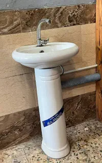 صورت شویی و شیر آب