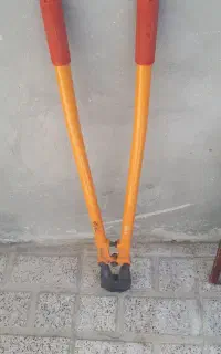 قیچی ارماتور بندی در حد نو