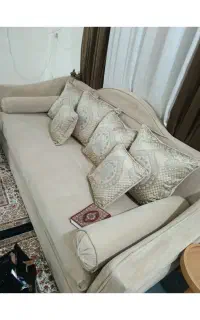 مبل وفرش فروشی