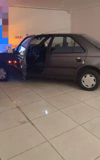 پژو روا بدون رنگ