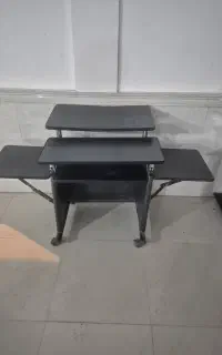 میز تحریر و صندلی