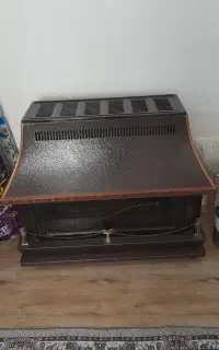 بخاری بزرگ نو  هست مناسب جهیزیه و لوازم