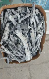 خریدار ذغال پسته سفید