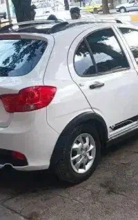 کویک آر اس ۴۰۴سفید مشکی پارس خودرویی