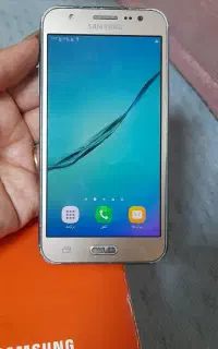 گوشی سامسونگ j5