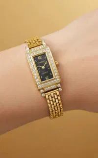 با ساعت صفحه رومی زیباتر باشید