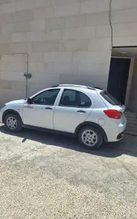 فروش کوئیک سفید مدل ۱۴۰۱