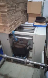 دستگاه سفره یکبار مصرف با دستگاه شیرینگ