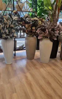 فروشنده خانم