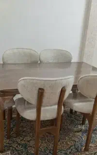 میز ناهار خوری کاملا نو