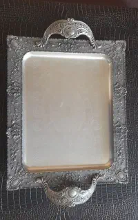 سینی پیوتر پایه دار