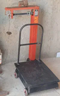 باسکول سنگی قدیمی