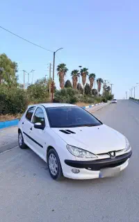 206 تیپ دو