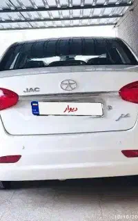 جک j4