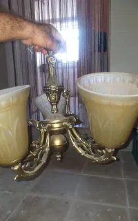 لوستر ۵ شاخه قدیمی عالی مناسب باغ