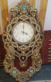 ساعت دیواری