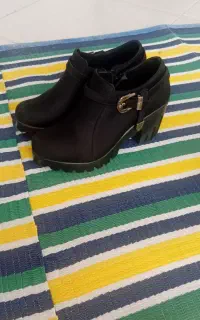 یک جفت کفش ۳۸