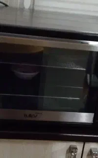 توستر تمیز و سالم