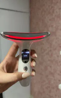 دستگاه لیفت صورت