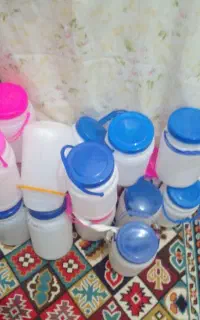 دبه ماست تمیز وسالم ودرب دار