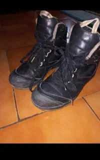 کفش کوهنوردی اصل