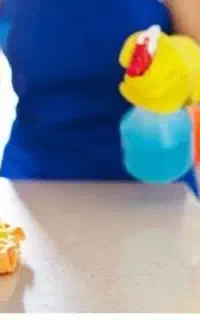 نظافت منزل خانم