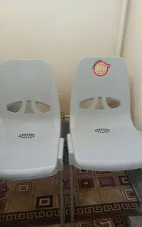 صندلی پلاستیکی