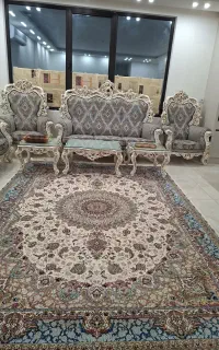 مبل کلاسیک ۹ نفره به همراه ۲ تخته فرش ۹ متر۱۲۰۰ی