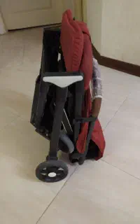 کالسکه تاشو خارجی