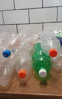 بطری تمیز نوشابه