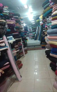 به فروشنده خانوم نیازمندیم