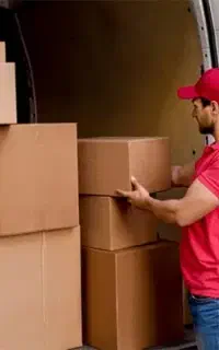 نیروی پخش همراه با وانت با بیمه