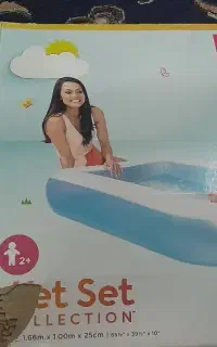 استخر بچه بادی