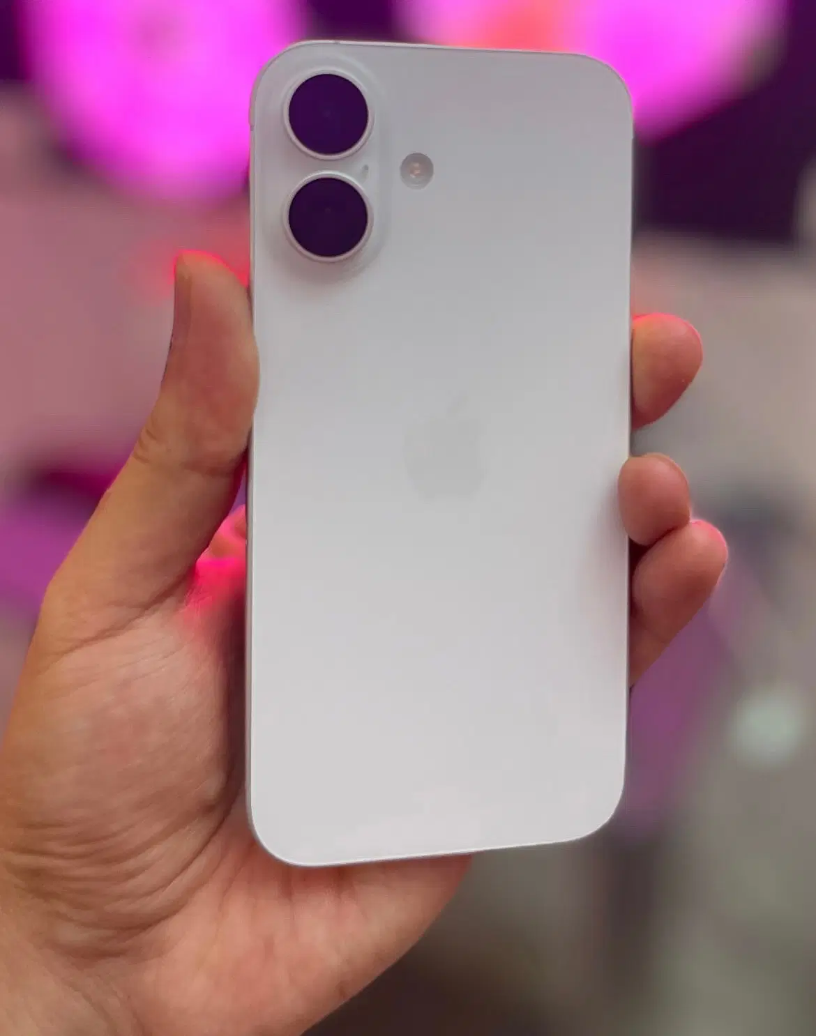 iPhone 16 normal|موبایل|اراک, |دیوار