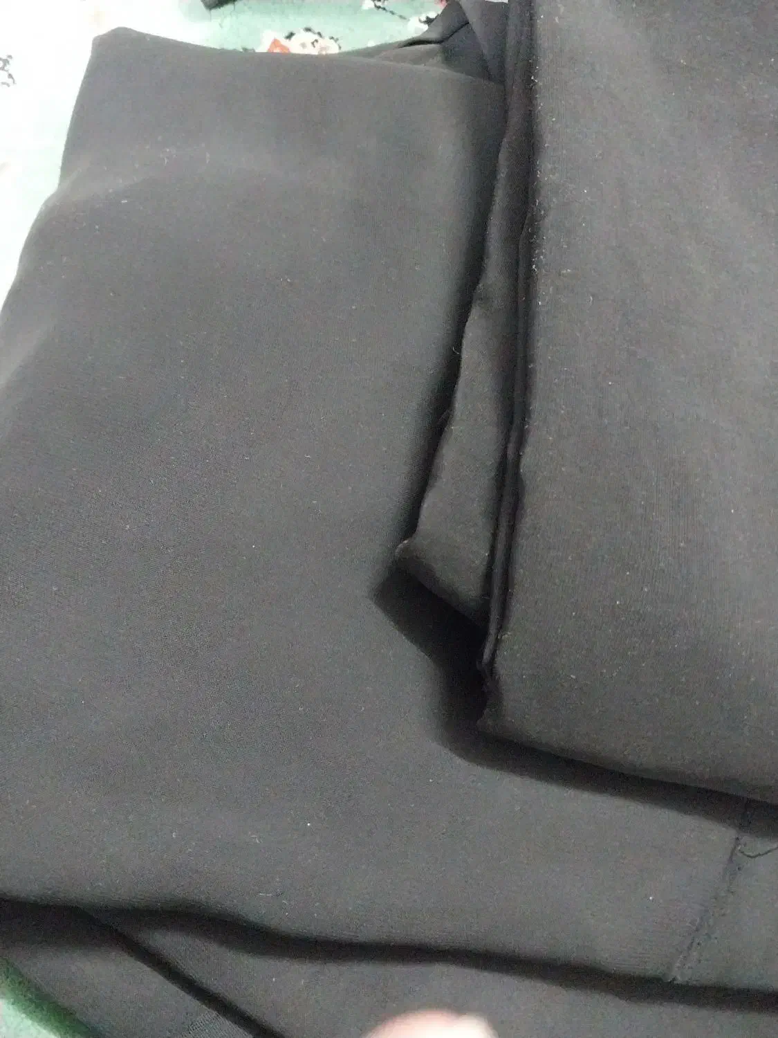 چادرمشکی|لباس|قم, قلعه عموحسین|دیوار