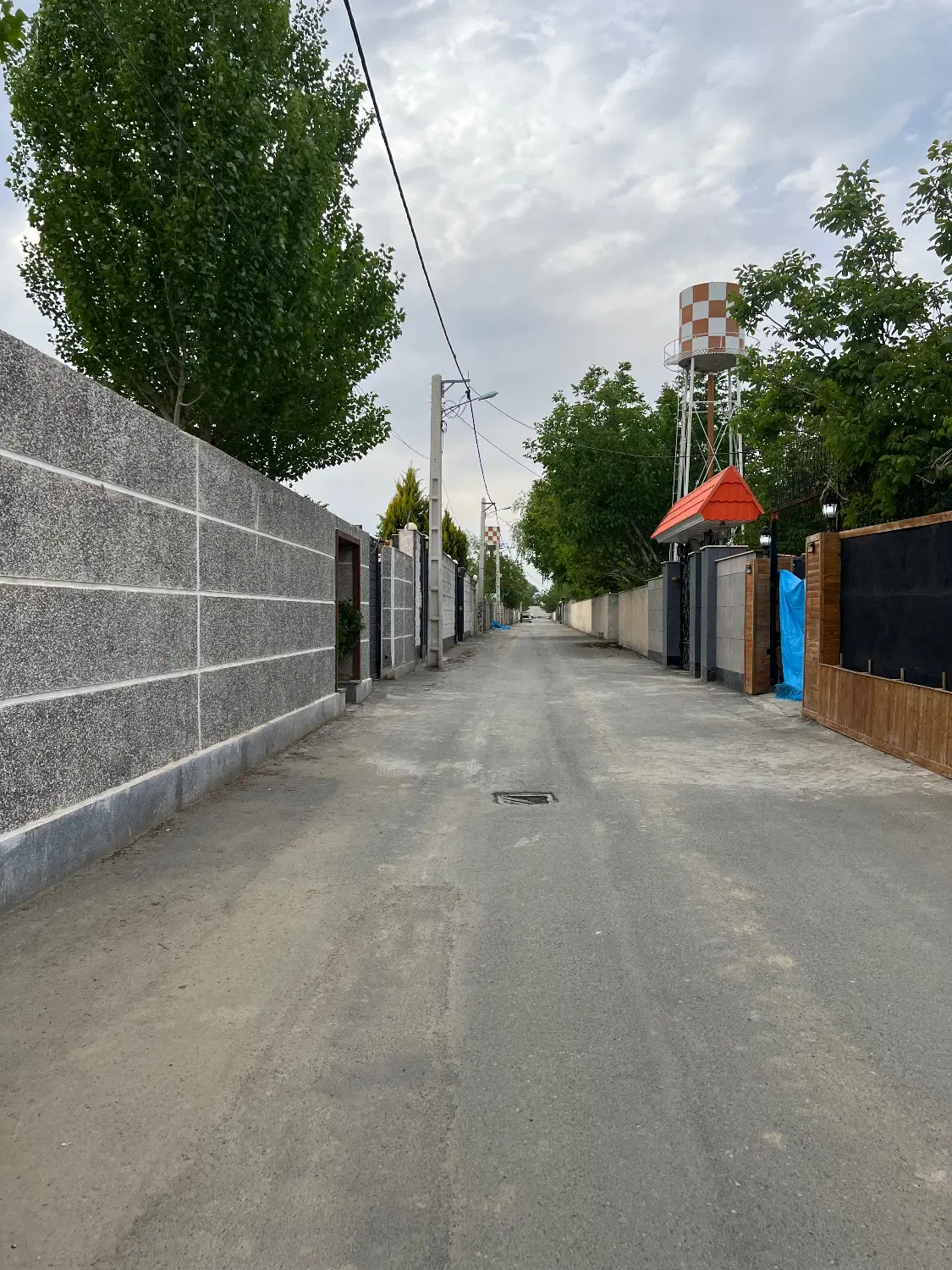 زمین‌ ویلایی سنددارآب برق گازسهیلیه تهراندشت سرخاب