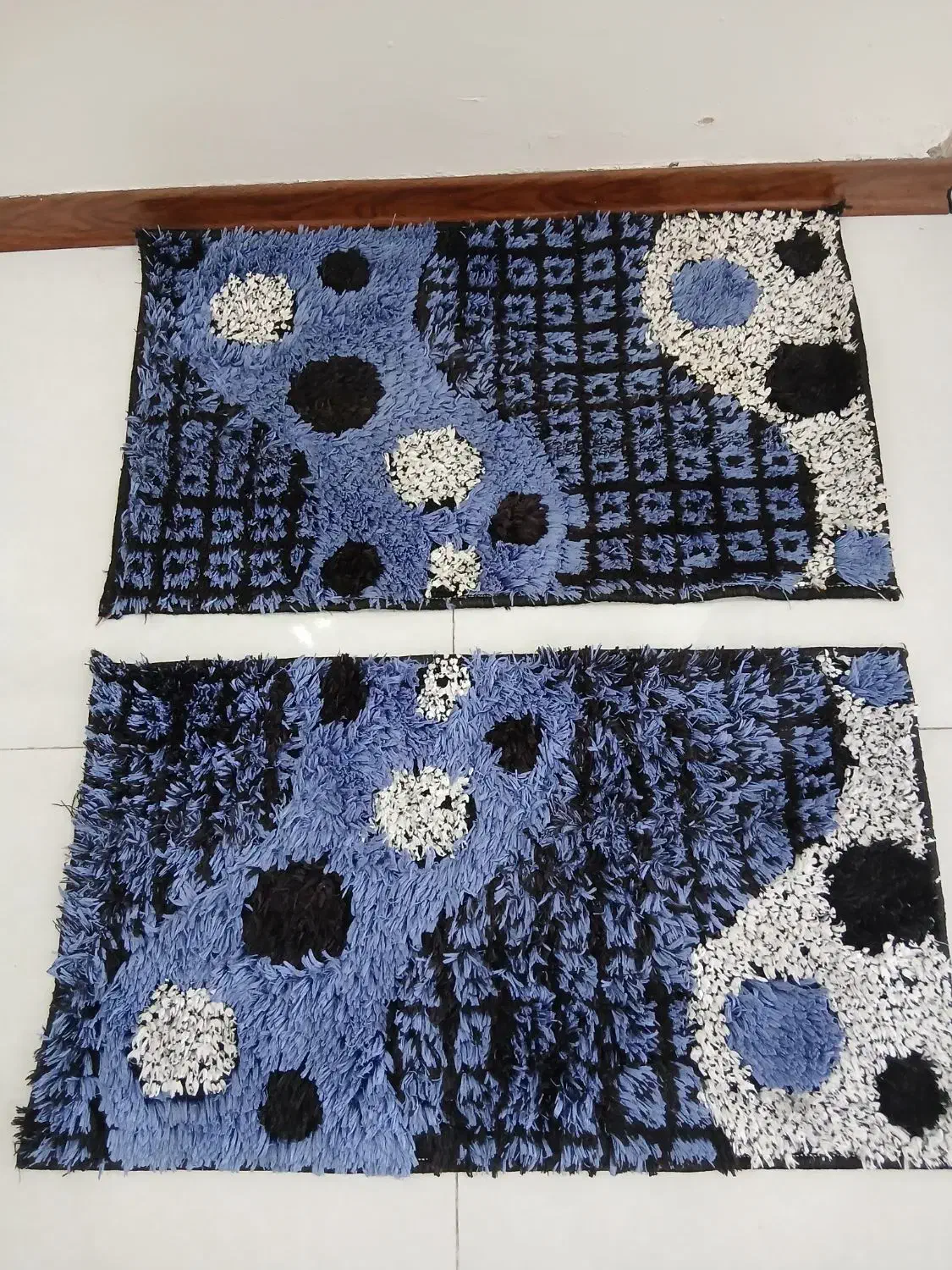 ۲عدد پادری|پادری|فردیس, منظریه|دیوار