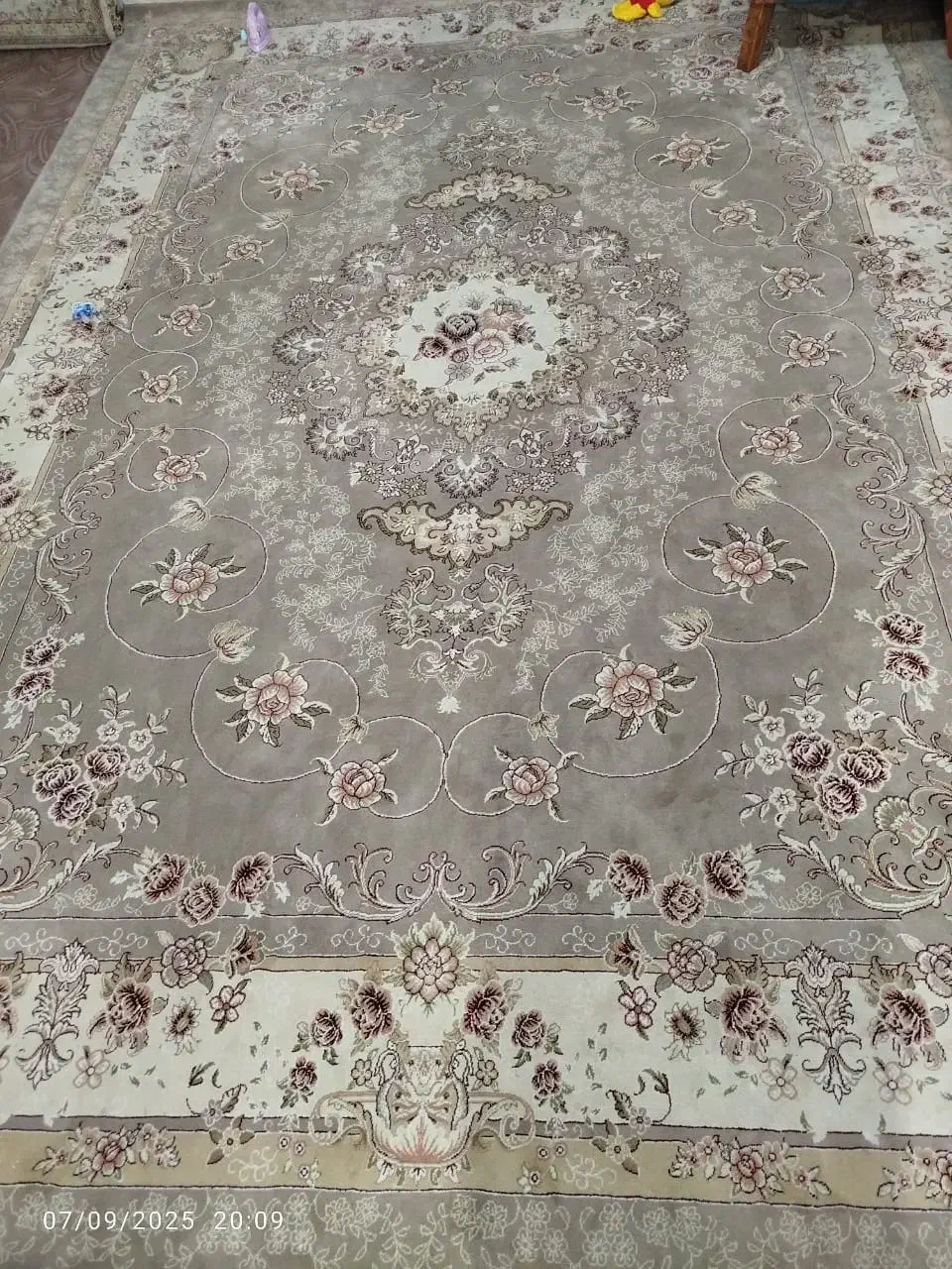 فرش گردویی|فرش|تهران, خزانه|دیوار