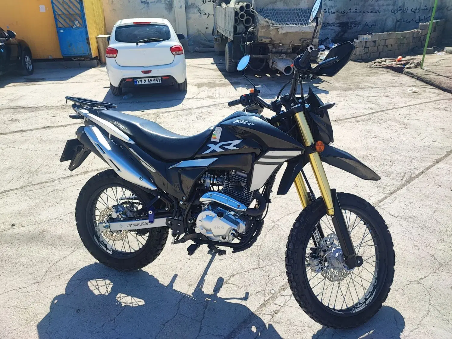 فلات 250xr|موتورسیکلت|شیراز, ریشمک|دیوار