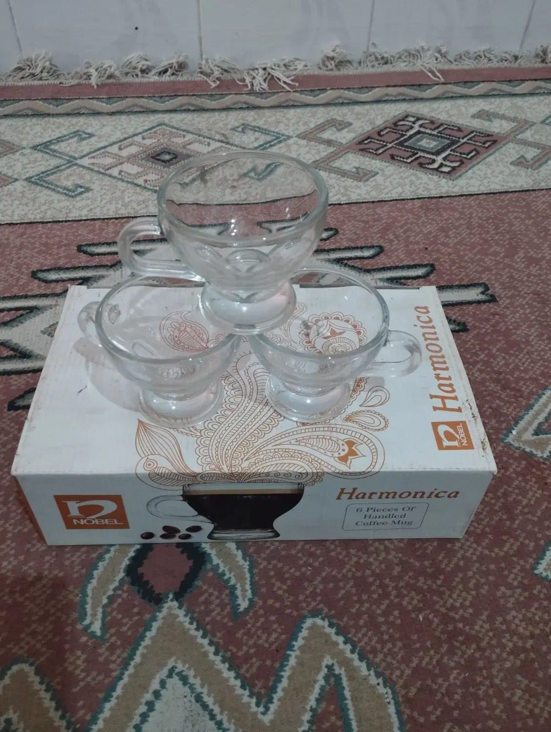 استکان|ظروف سرو و پذیرایی|قم, امامزاده ابراهیم|دیوار