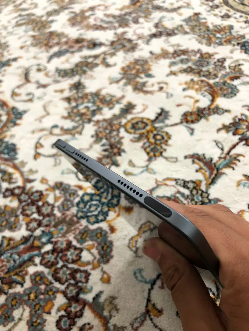 iPad mini 6|تبلت|قم, نخودی|دیوار